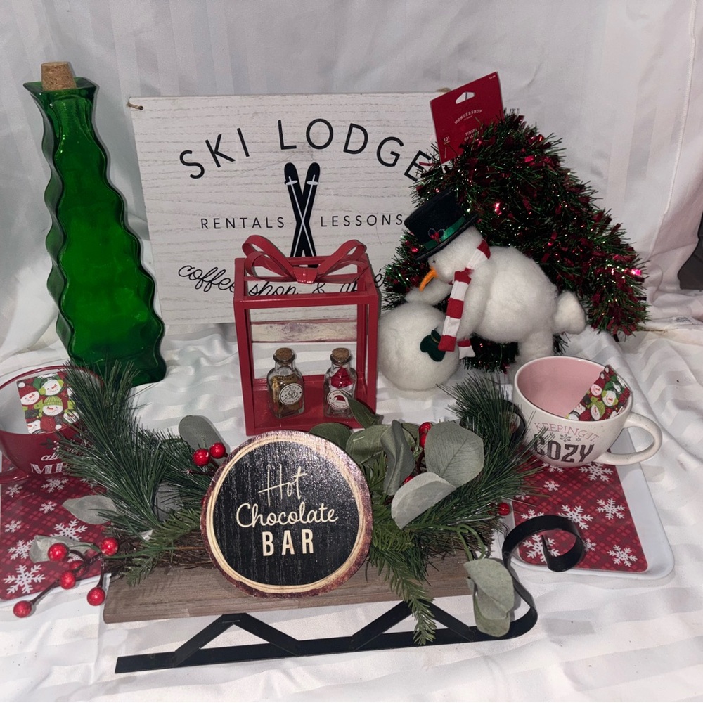 Holiday decor bundle